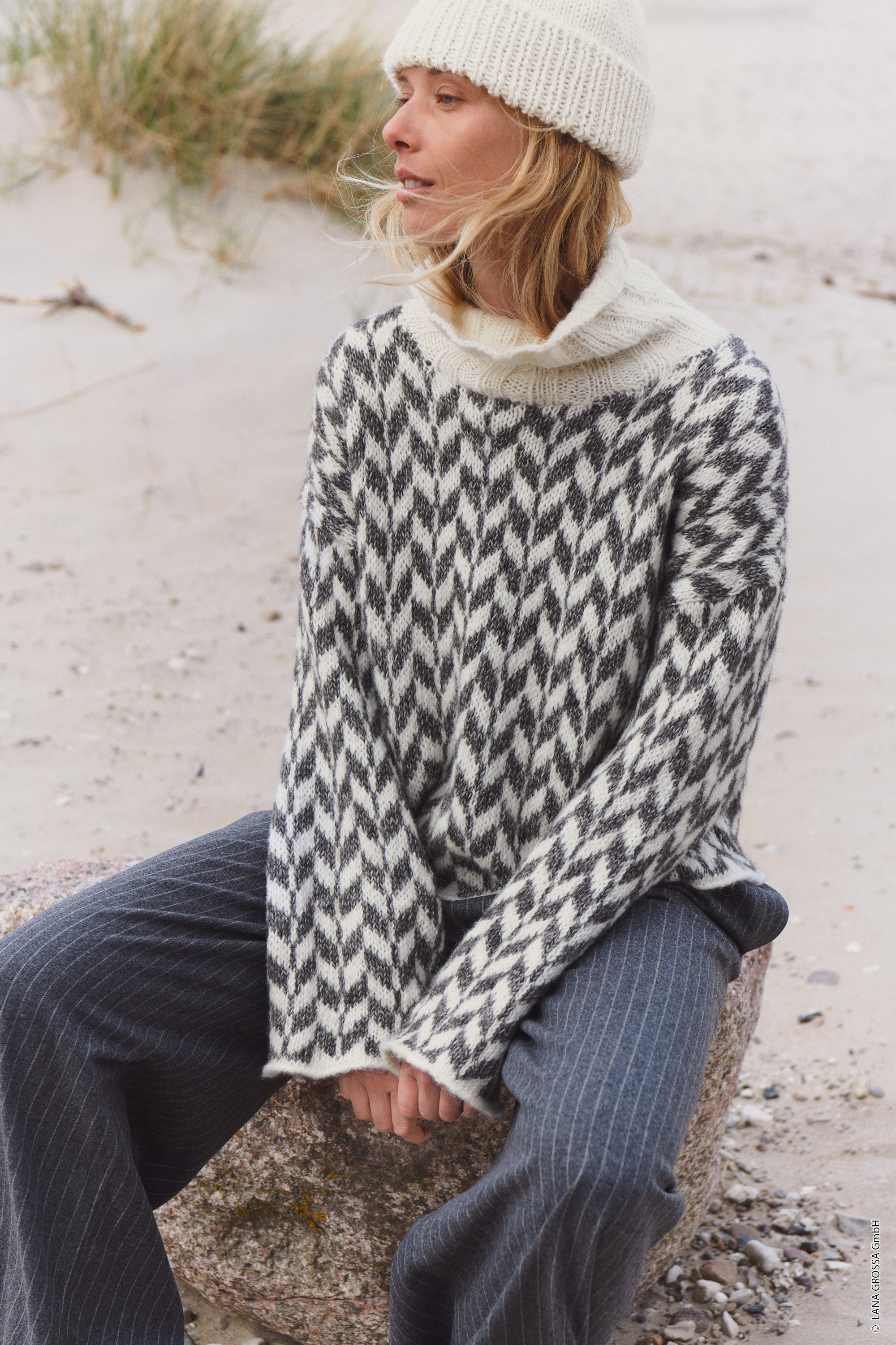 NATURAL COLOR ALPACA NORDIC SWEATER-